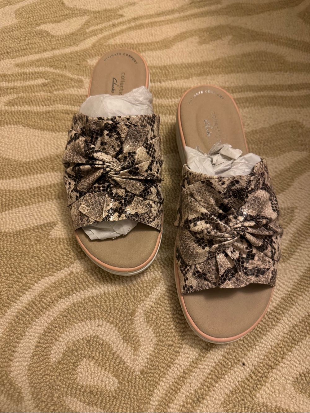 Clarks Women's Snake-Pattern Knot Slide Sandals in Neutral Tones